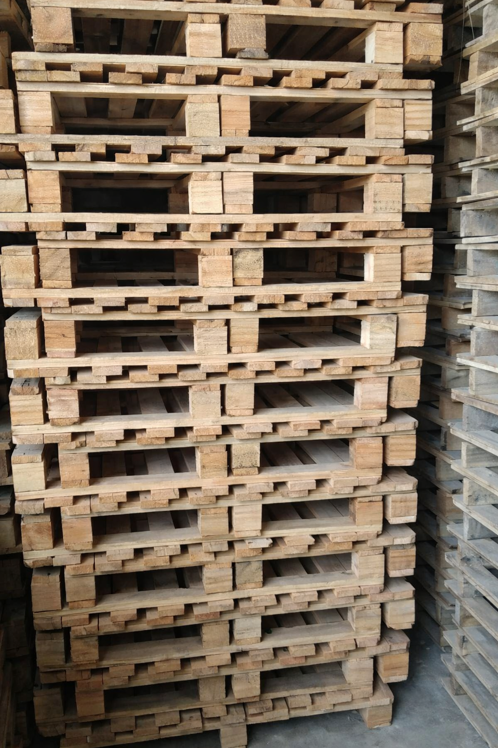 Palete padrão Brasileiro (PBR): Medida Oficial 1.000 x 1.200 mm Megabox